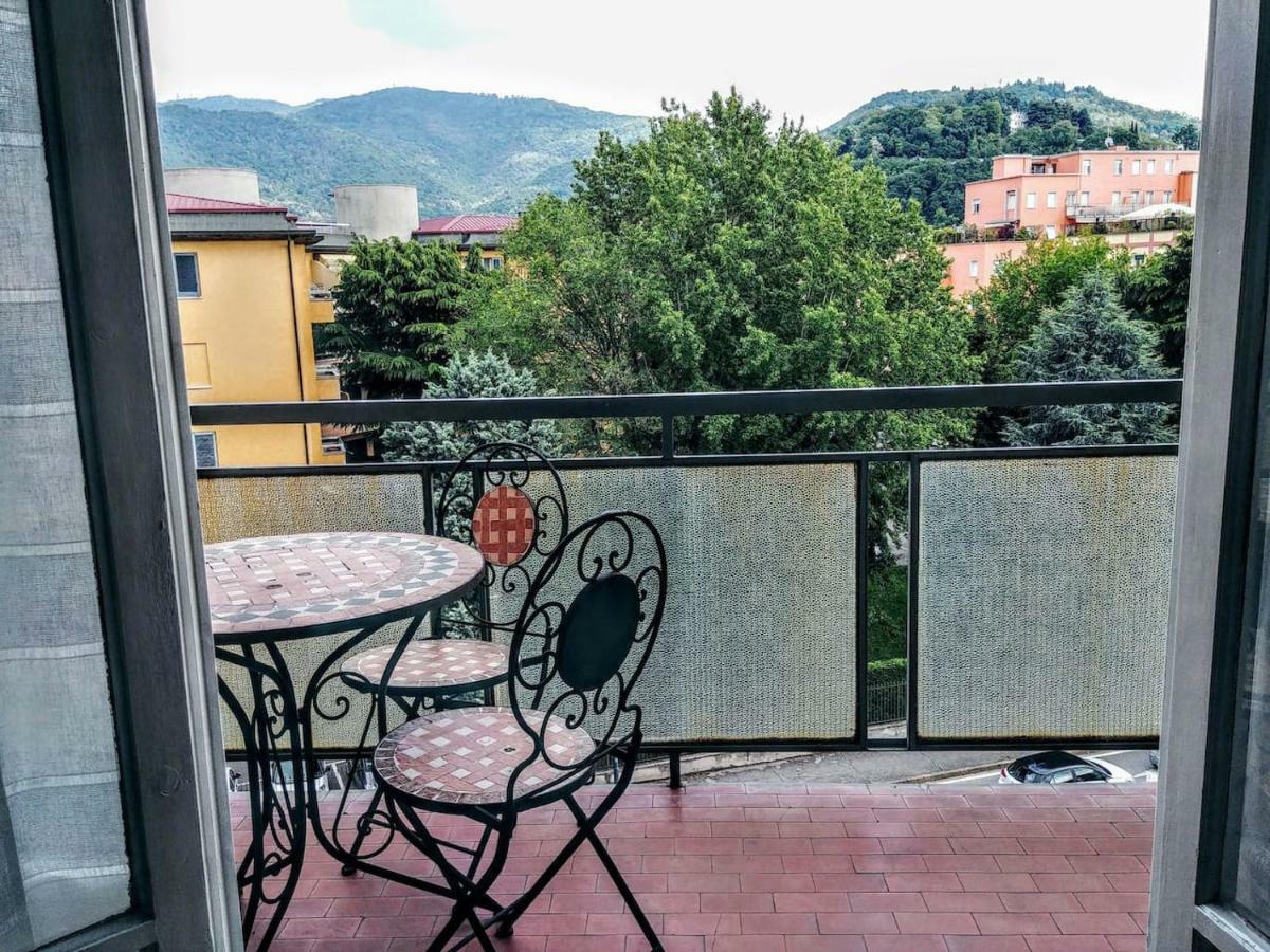 Appartamento Con Terrazzo Zona Ospedale Civile Brescia Dış mekan fotoğraf
